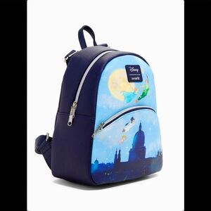 Loungefly Disney Peter Pan Flying City‎ Mini Backpack